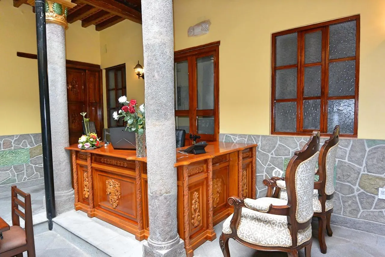 ***  Hotel La Basilica Κίτο Ισημερινός