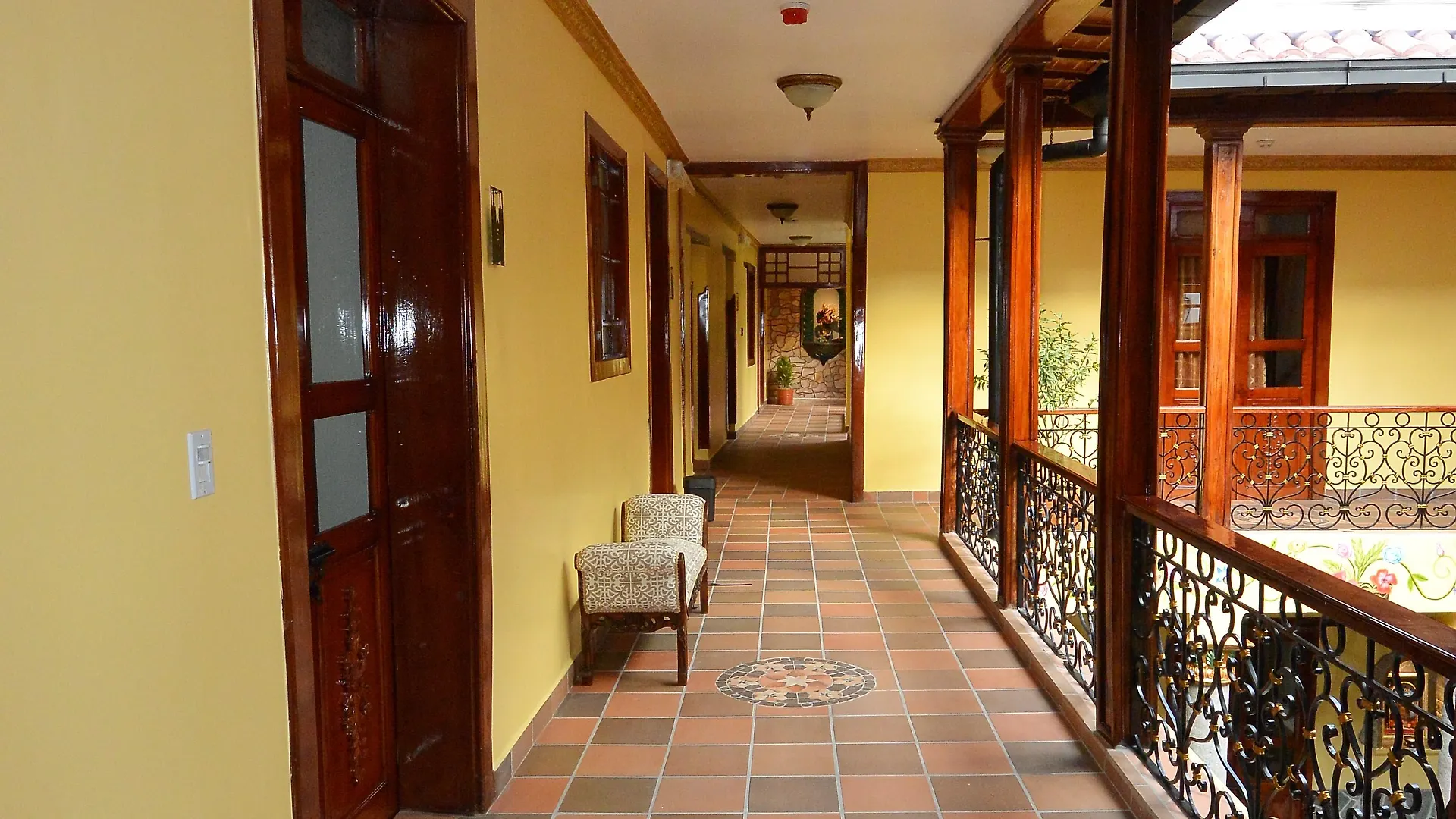 Hotel La Basilica Quito