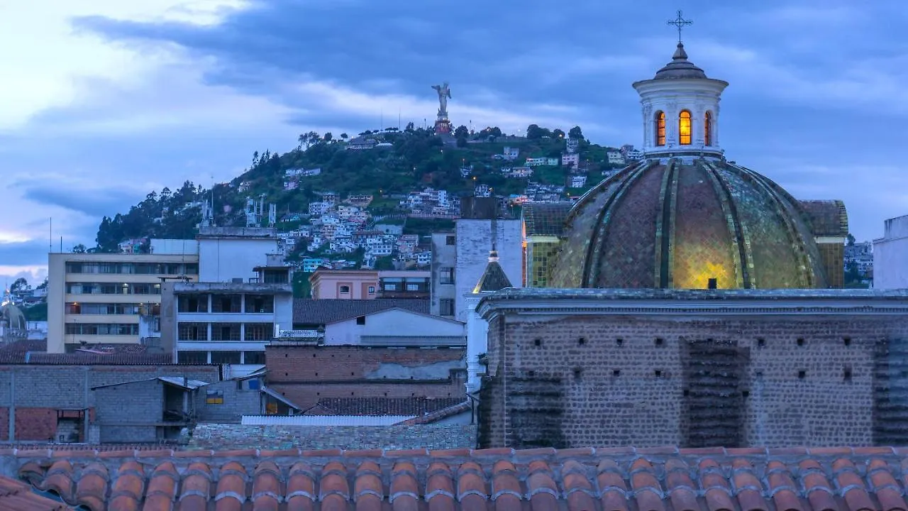 Hotel La Basílica Quito