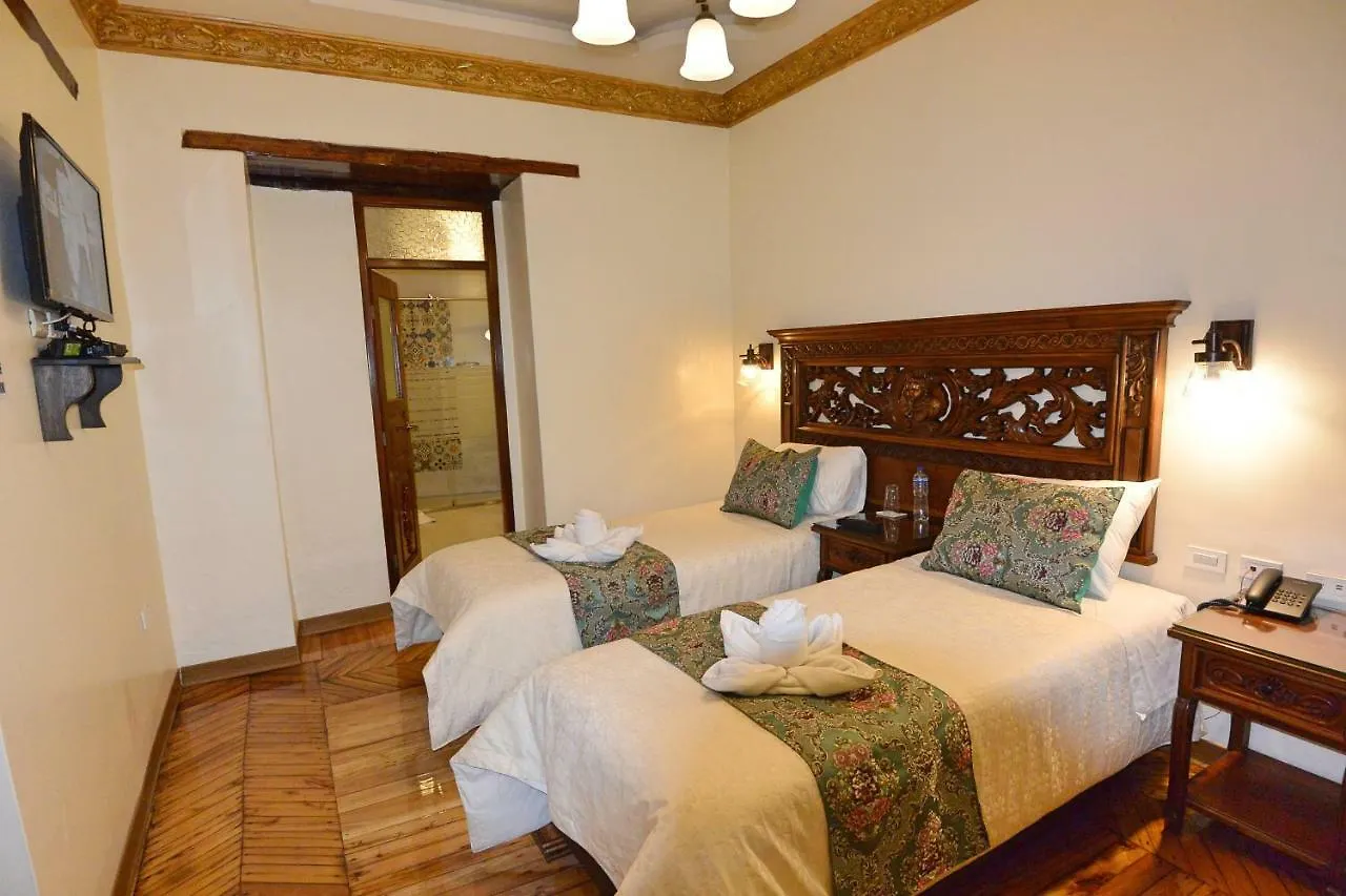Hotel La Basilica Quito
