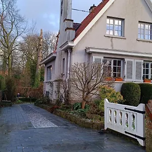 Hidden Gem Centre Of Free Parking Brügge