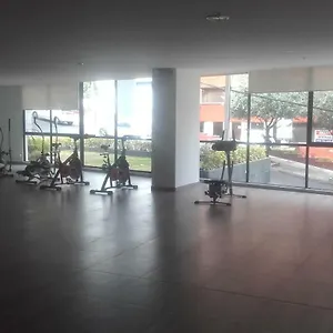 Ejecutivo Vista A Quito, Cerca A La Carolina Quito